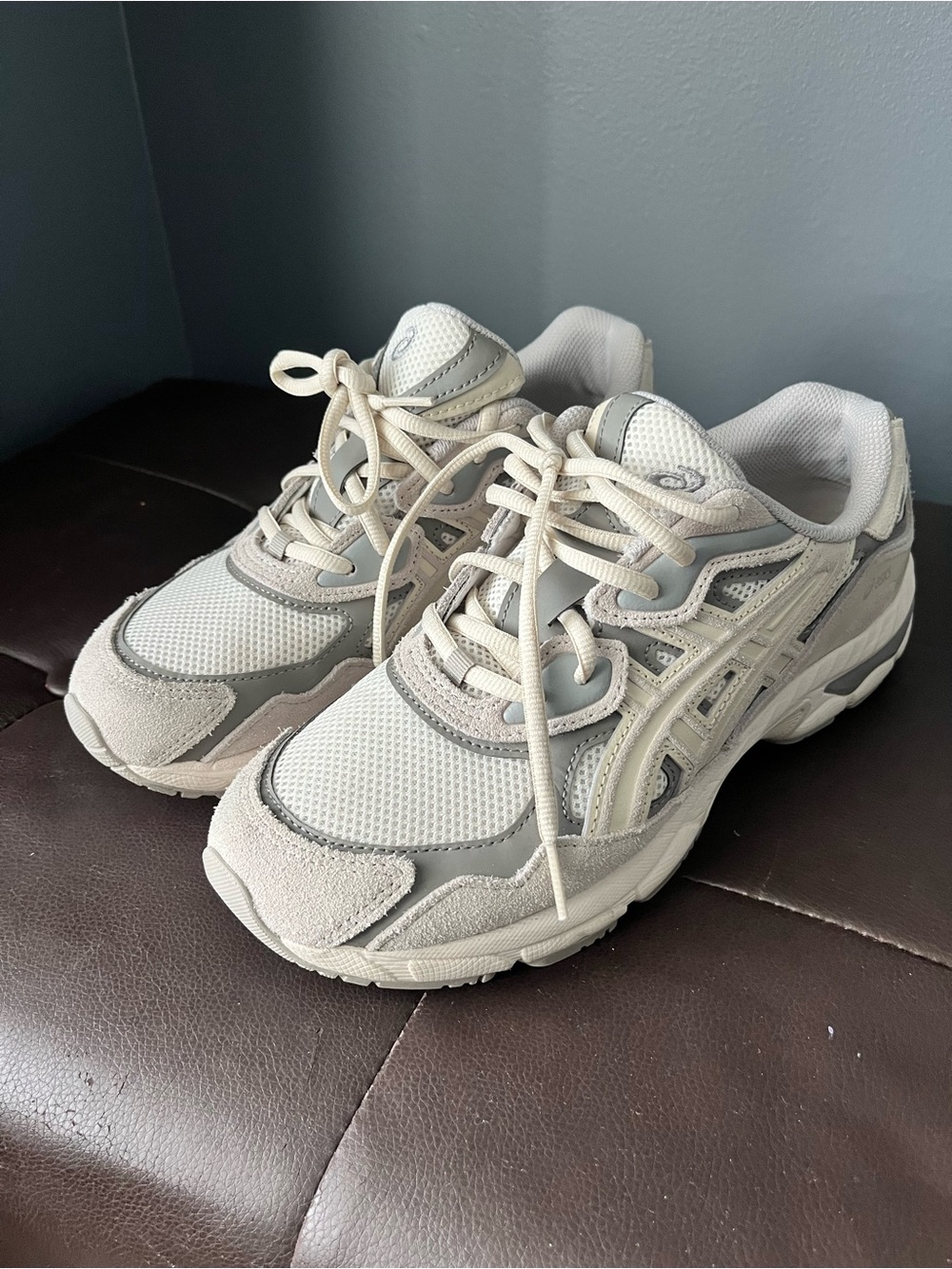 Asics Men’s Athletic Sneakers in Light Gray and Cream
